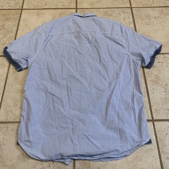 Thread & Cloth Men's Short Sleeve Button-Up Shirt - Blue & White Micro Stripe- L - Picture 5 of 6